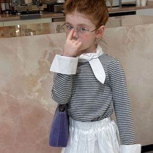 春ネッカチーフ付きトップスORスカート