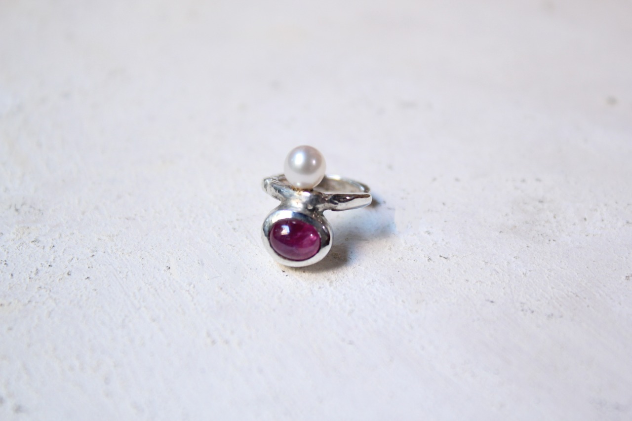 スタールビート淡水パールのイヤーカフ