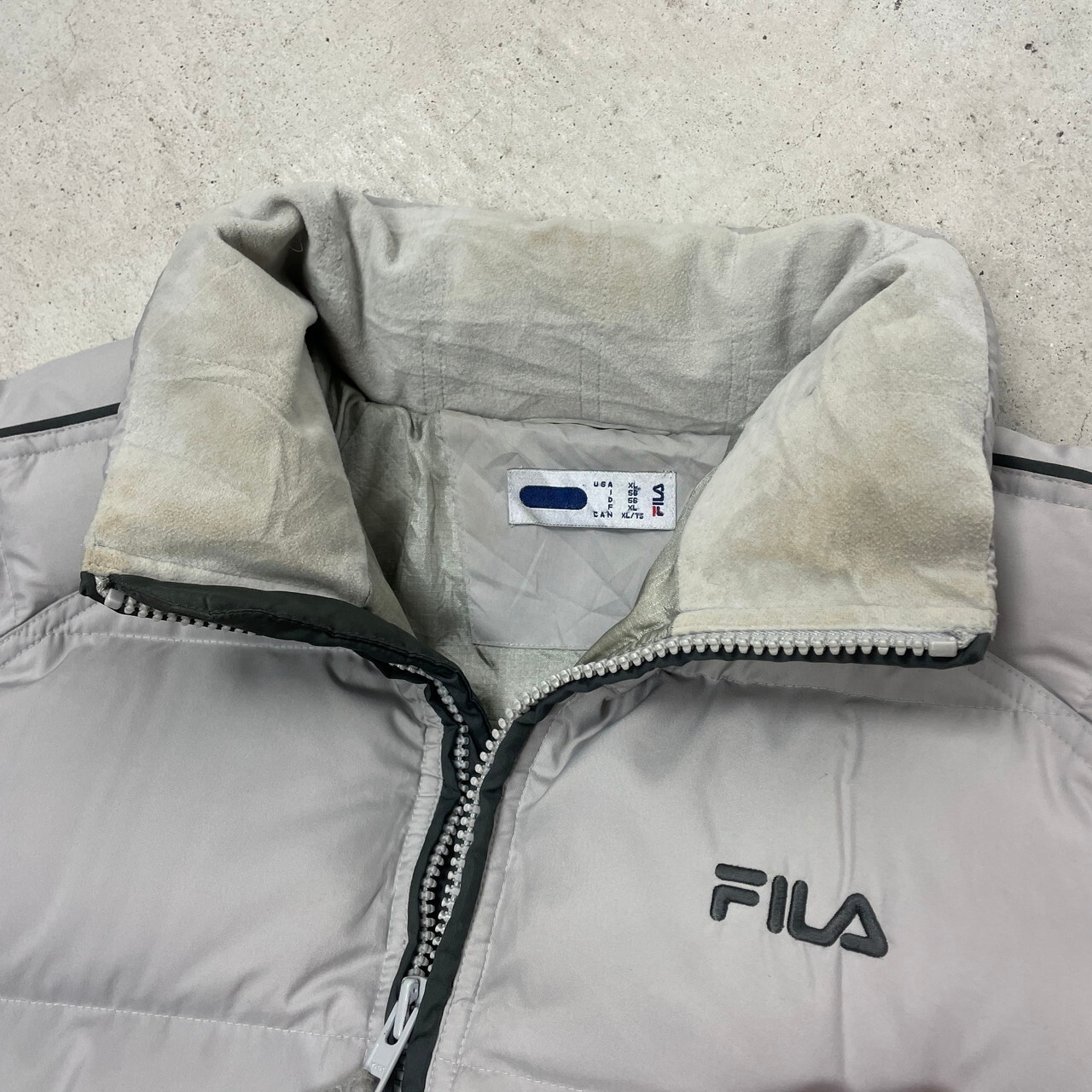 FILA フィラ ダウンジャケット メンズ2XL相当 古着 ラグランスリーブ 