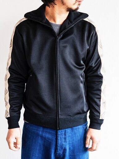 Varde77 (バルデセブンティセブン) ~THE SOURCE TRACK JACKET Varde77 (バルデセブンティセブン) ~THE SOURCE TRACK JACKET