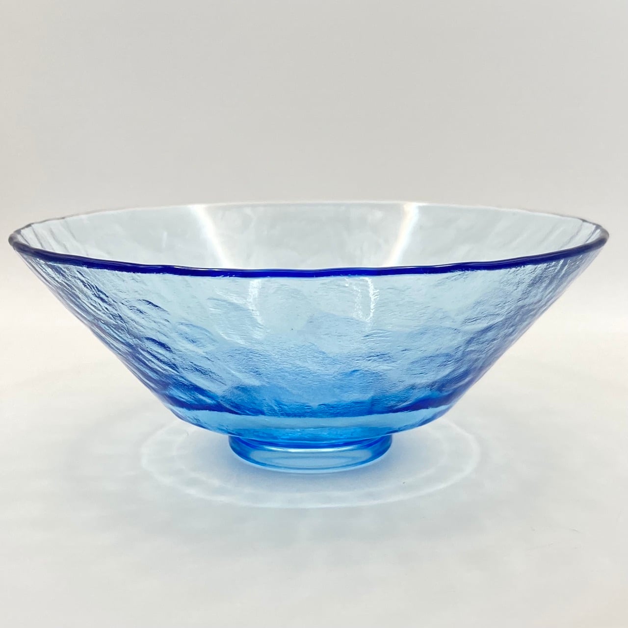 新品】平茶碗 義山 ブルー 東太武朗 紙箱入 耐熱 | 茶道具 錦玉堂