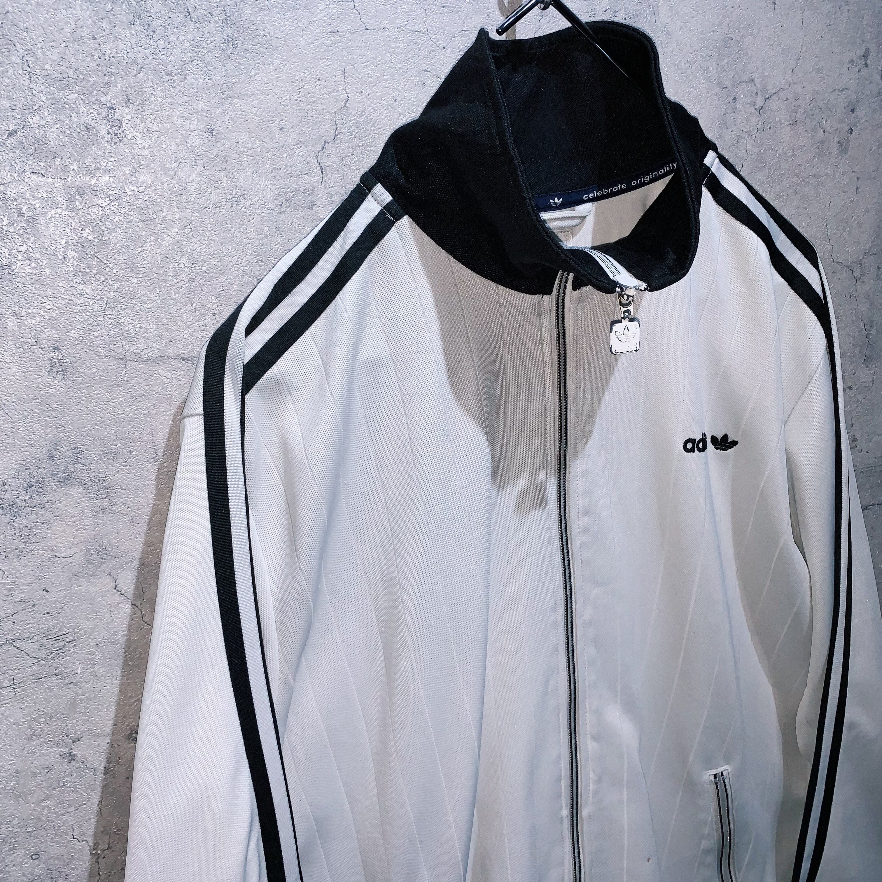 80's”adidas”euro vintage monotone jacket | ceospoftalmologia.com