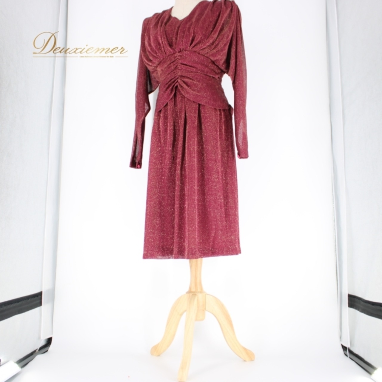 社交ダンス 衣装 スタンダード ドレス ワンピース レッスンウェア パーティドレス レッド系 ベルソフィア 赤 キラキラ フォーマル 長袖 派手 ワインレッド 高級感 伸縮性 有り おしゃれ 大人用 パーティー用 ドレスアップ 挿し色 エレガント フェミニン 改良版 職業用 美しい シルエット 夜会 おすすめ コスチューム