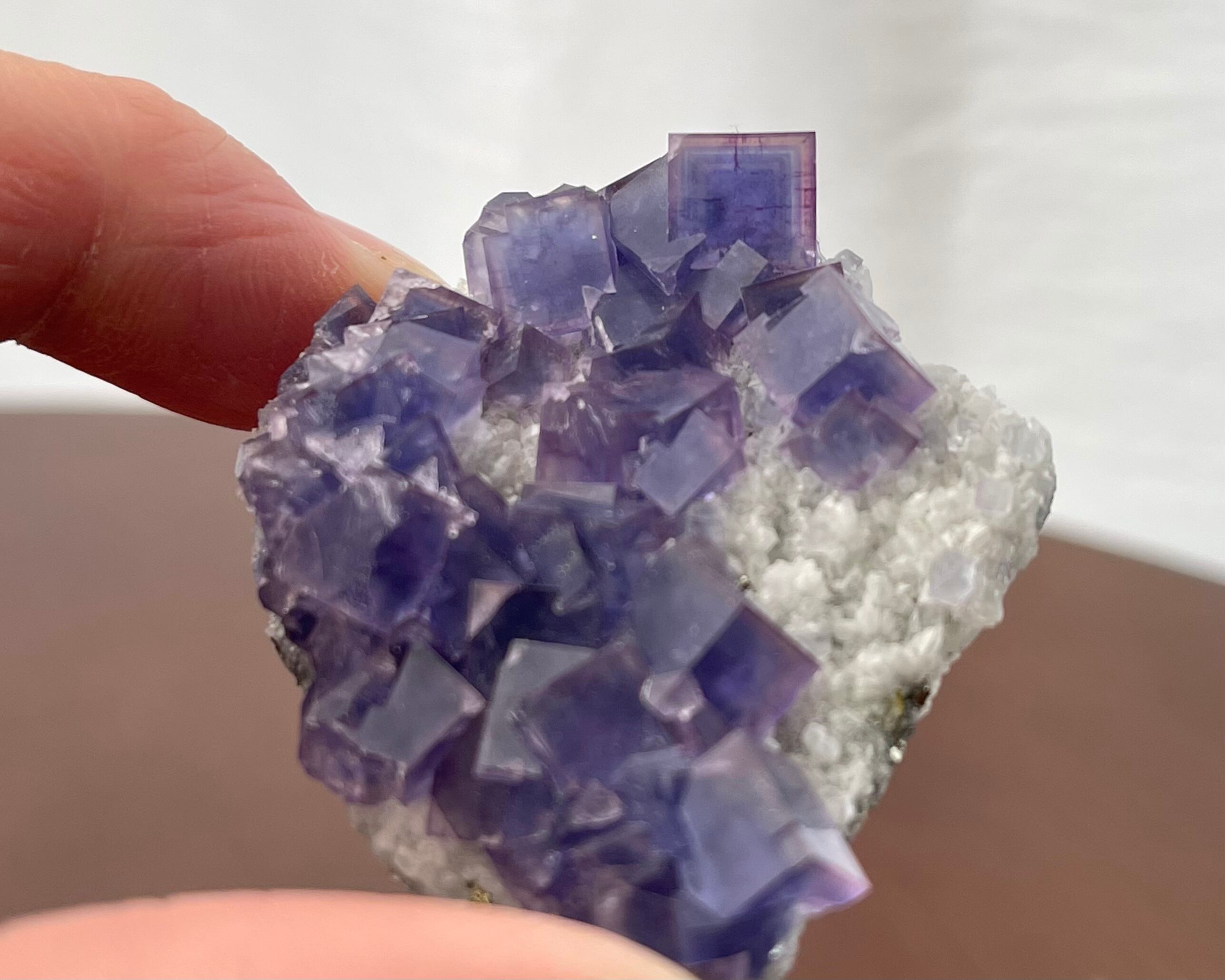 フローライト / クォーツ【Fluorite on Quartz】中国産