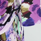 社交ダンス 衣装 スタンダード 上下セット ツーピース レッスンウェア パーティ衣装 ブラック系 ホワイト系 パープル系 グリーン系 紫 黒 緑 紫系 花柄 デザイン 大胆 ワンピース風 トップス スカート フレアスカート ラテン調 フォーマル ダンスウェア ジョアン レディース 伸縮性あり 7分袖 七分袖 カラフル モダンスタイル 派手柄 柄シャツ風 バイカラー アシンメトリー風 パープル×グリーン×ブラック 系統 おしゃれ 練習着 発表会用 舞台 レッスン パーティー衣装 成人女性用 Mサイズ相当