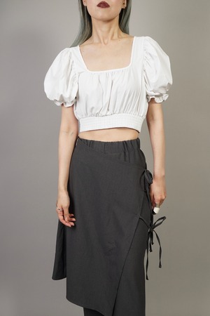 CROPPED GATHER TOPS  (WHITE)2105-93-11