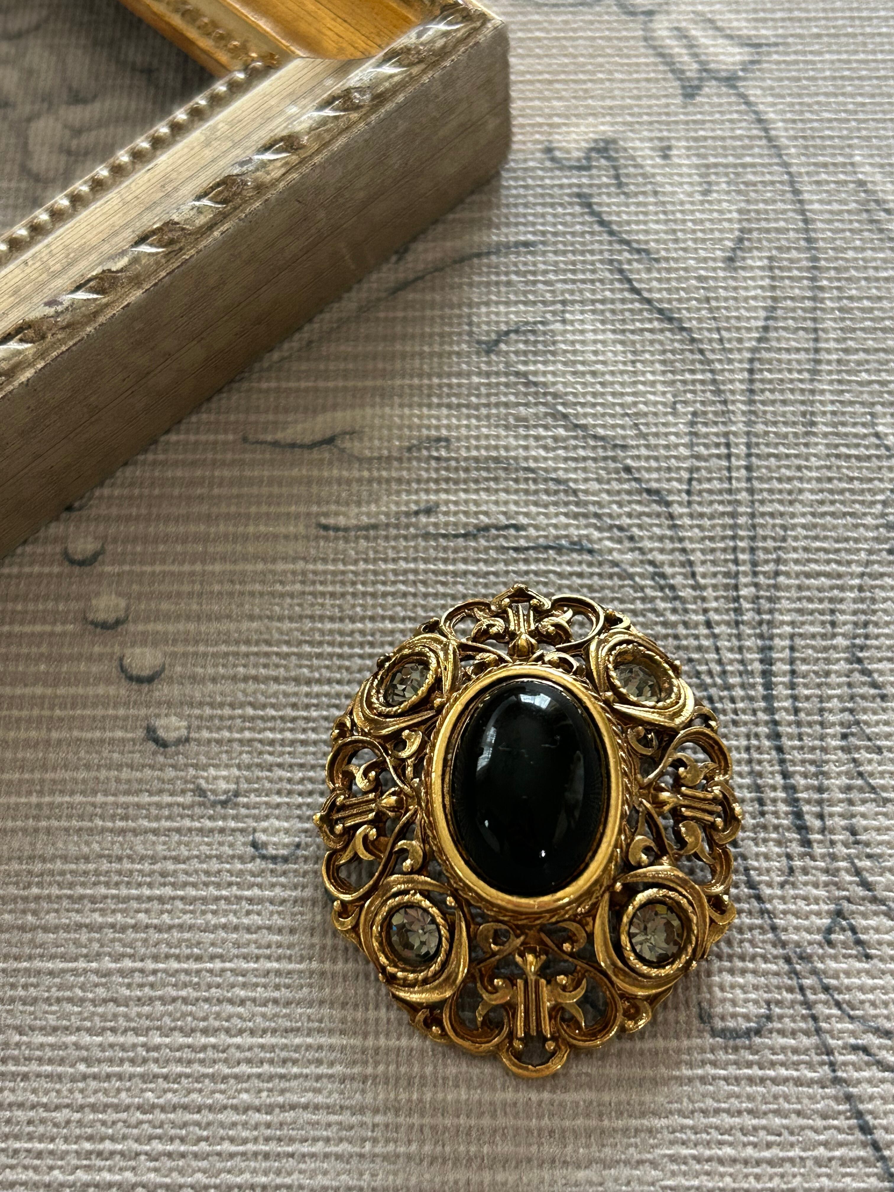 Vintage ガラスカボション ブローチ ストーン メタル 透かし ゴージャス アクセサリー デコレーション素材 カルトナージュ