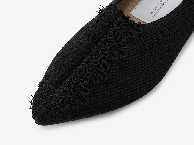 pointed-VEIL / BLACK