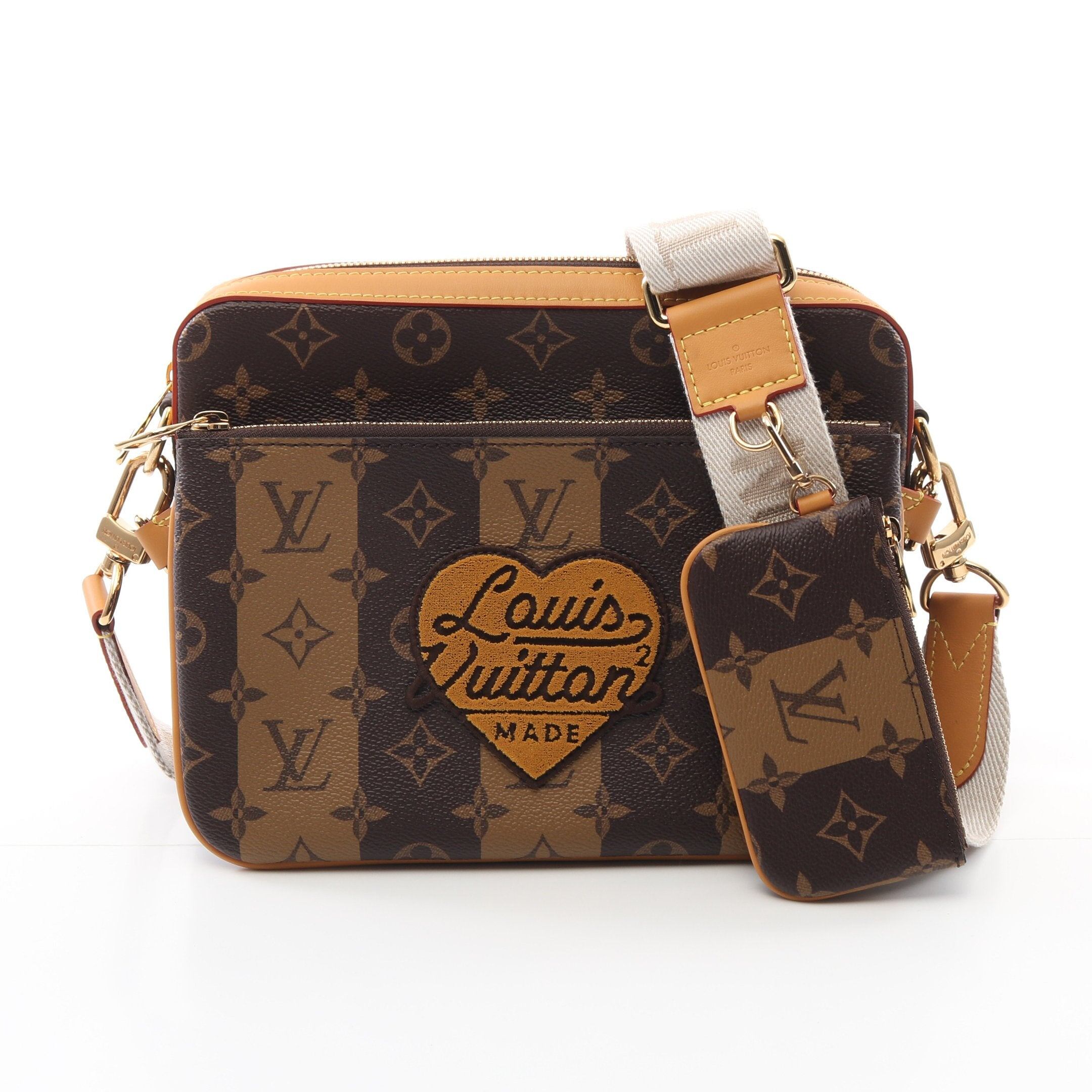 LOUIS VUITTON × NIGO トリオ メッセンジャー モノグラム