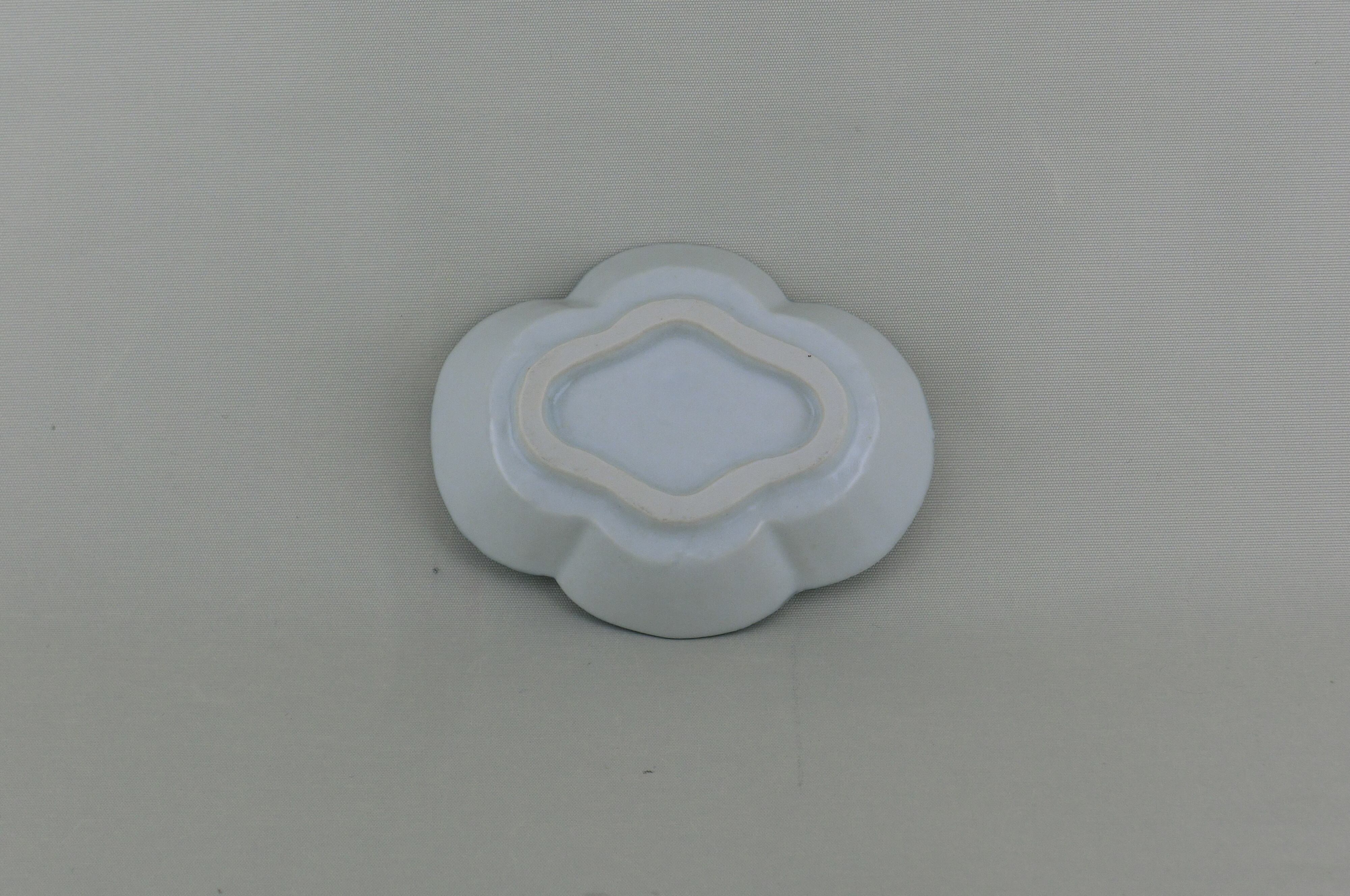 草花紋　木甲小付