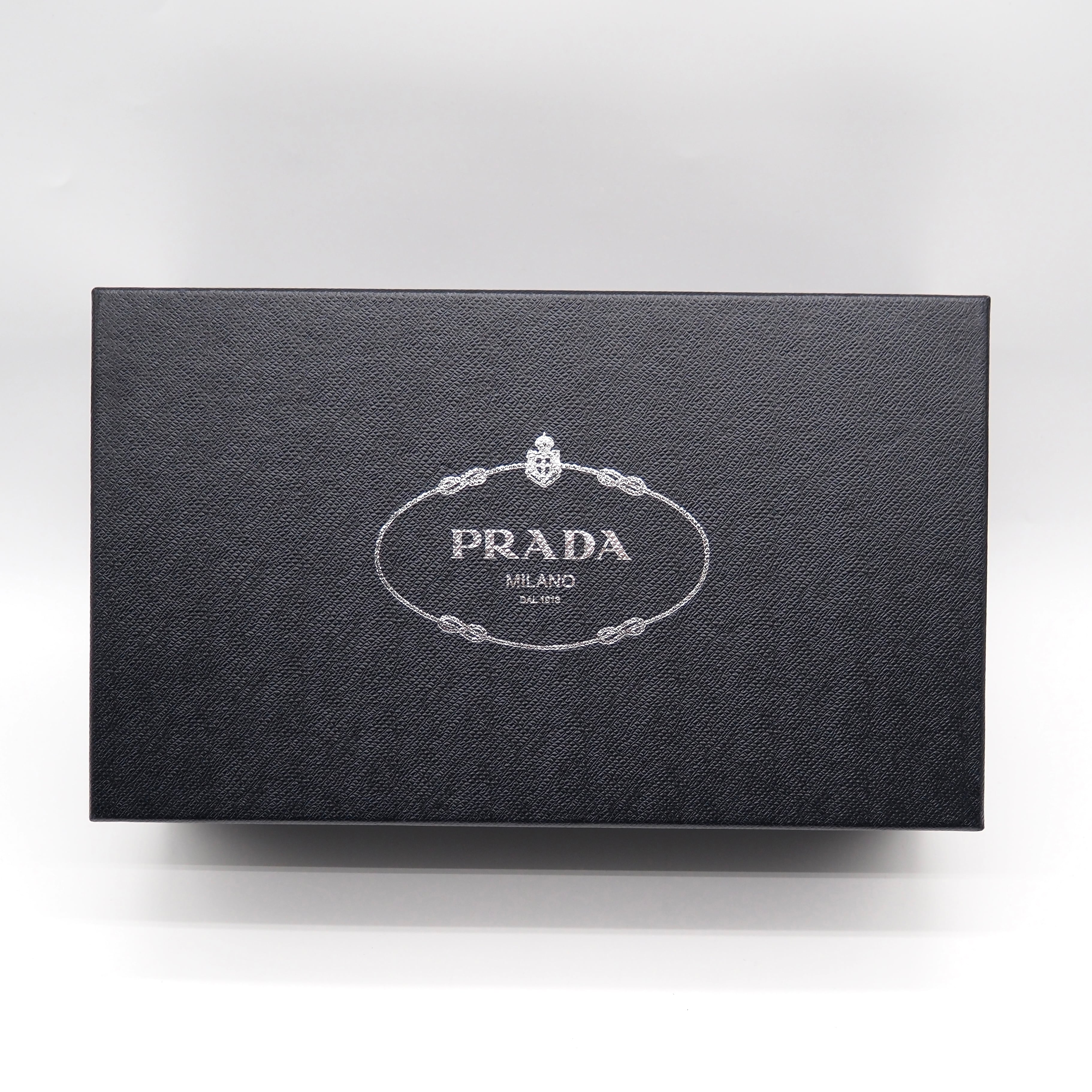 PRADA クロスストラップ サンダル レザー ブラック プラダ | 2122TOKYO