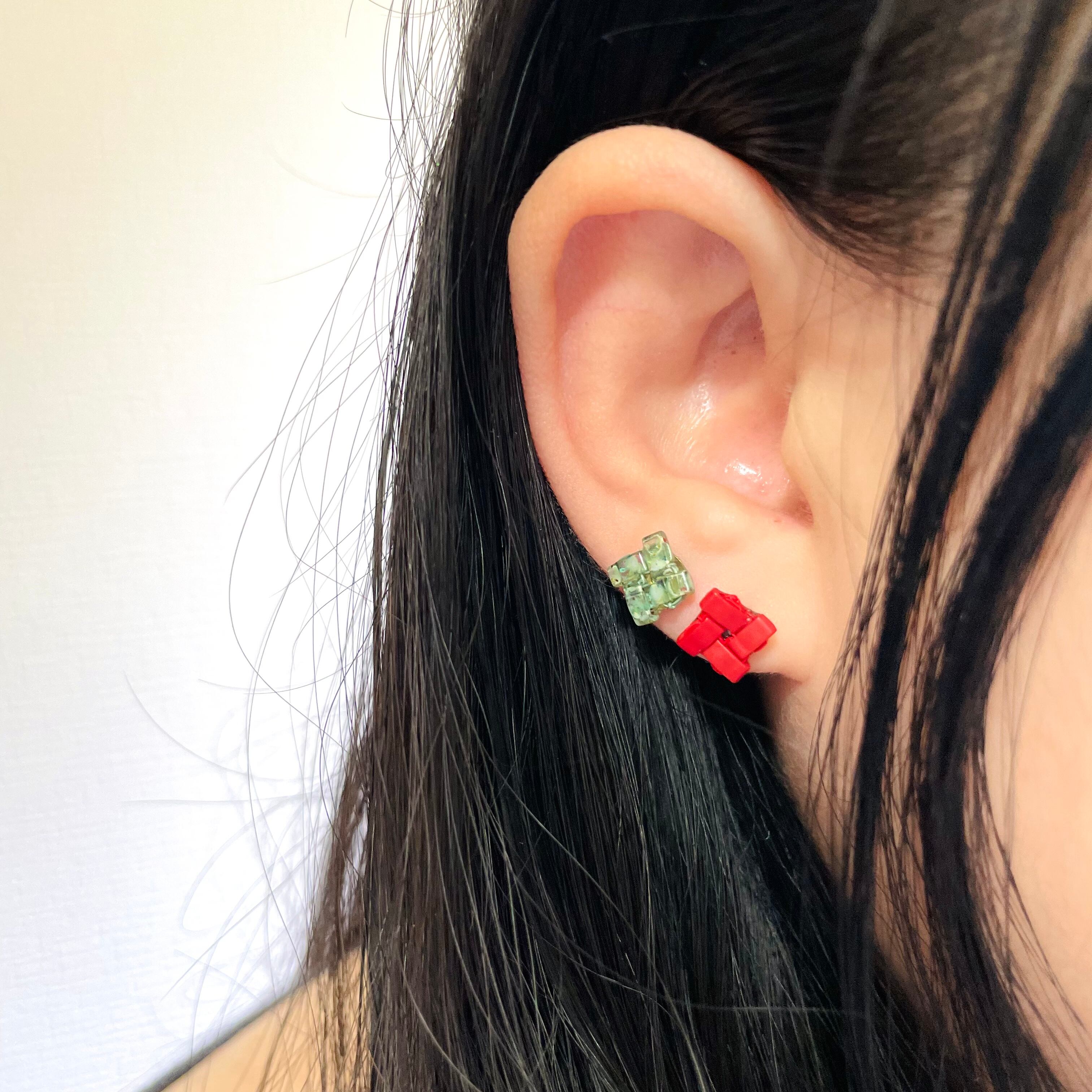 DIESEL レッド ピアス(両耳用) DIESEL（ディーゼル） 両耳ピアス ピアス 大きい レディース レッド 赤