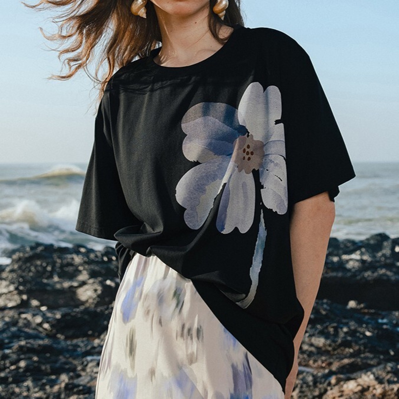 Flower Short Sleeve T-shirt / フラワー 半袖 Tシャツ