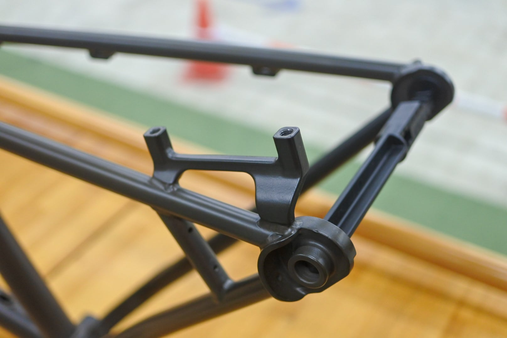 YURIS SINGER 460L MTB DVOフォーク完成車