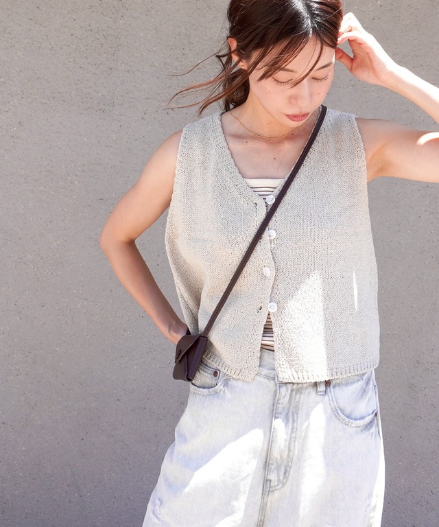 Vネックニットベスト　5281035 (0613)