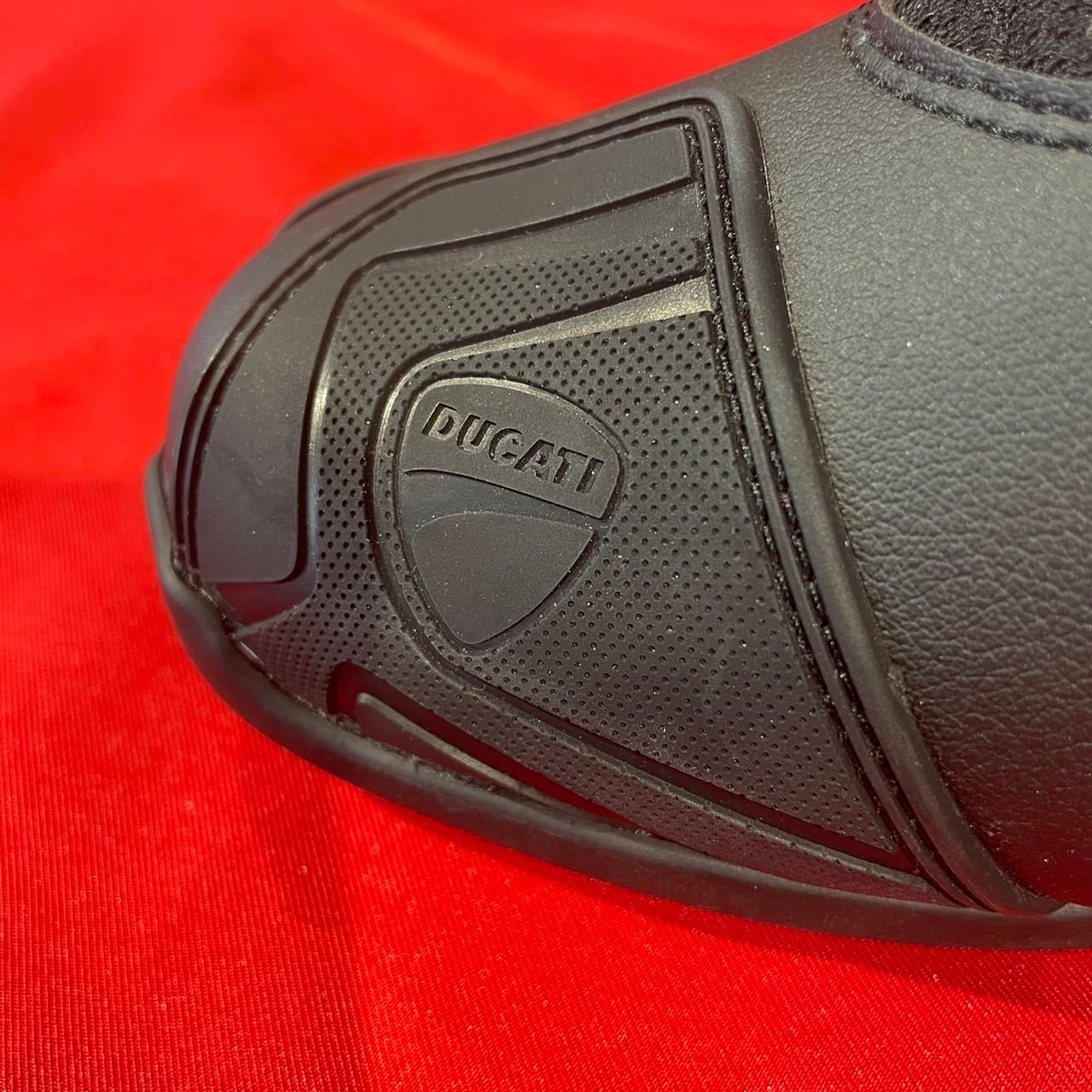 Ducati Theme 【低テクニカルブーツ】 | ドゥカティ千葉セントラル