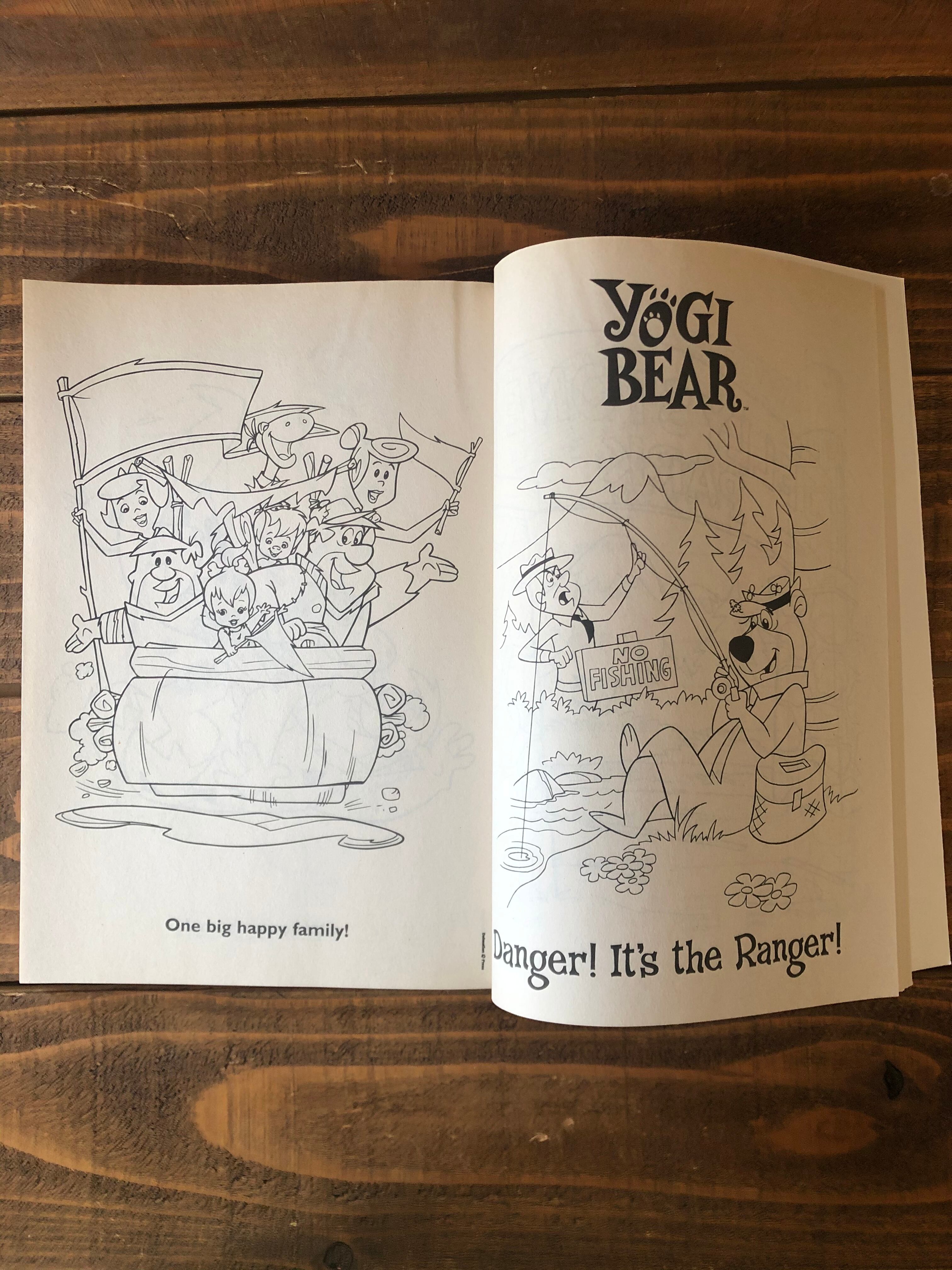The Flintstones Gigantic Book to Color Yogi Bear/ プリントストーン