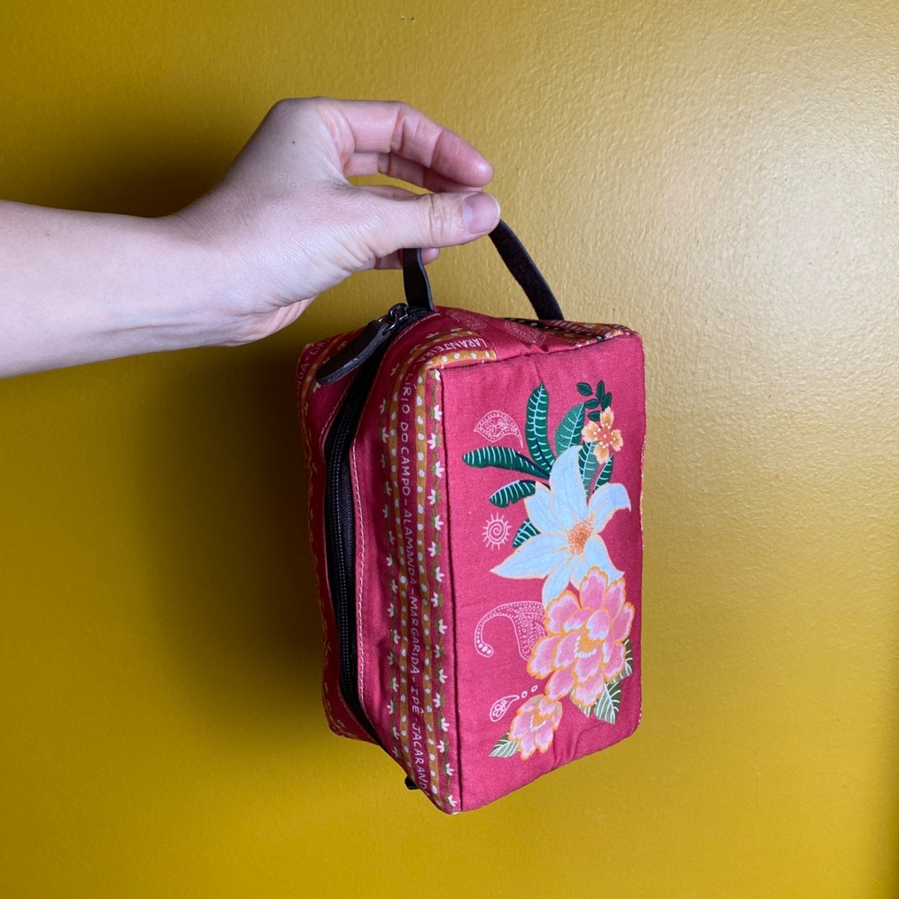 【MALAGUETA マラゲッタ】クッションBOX ポーチ ピンク