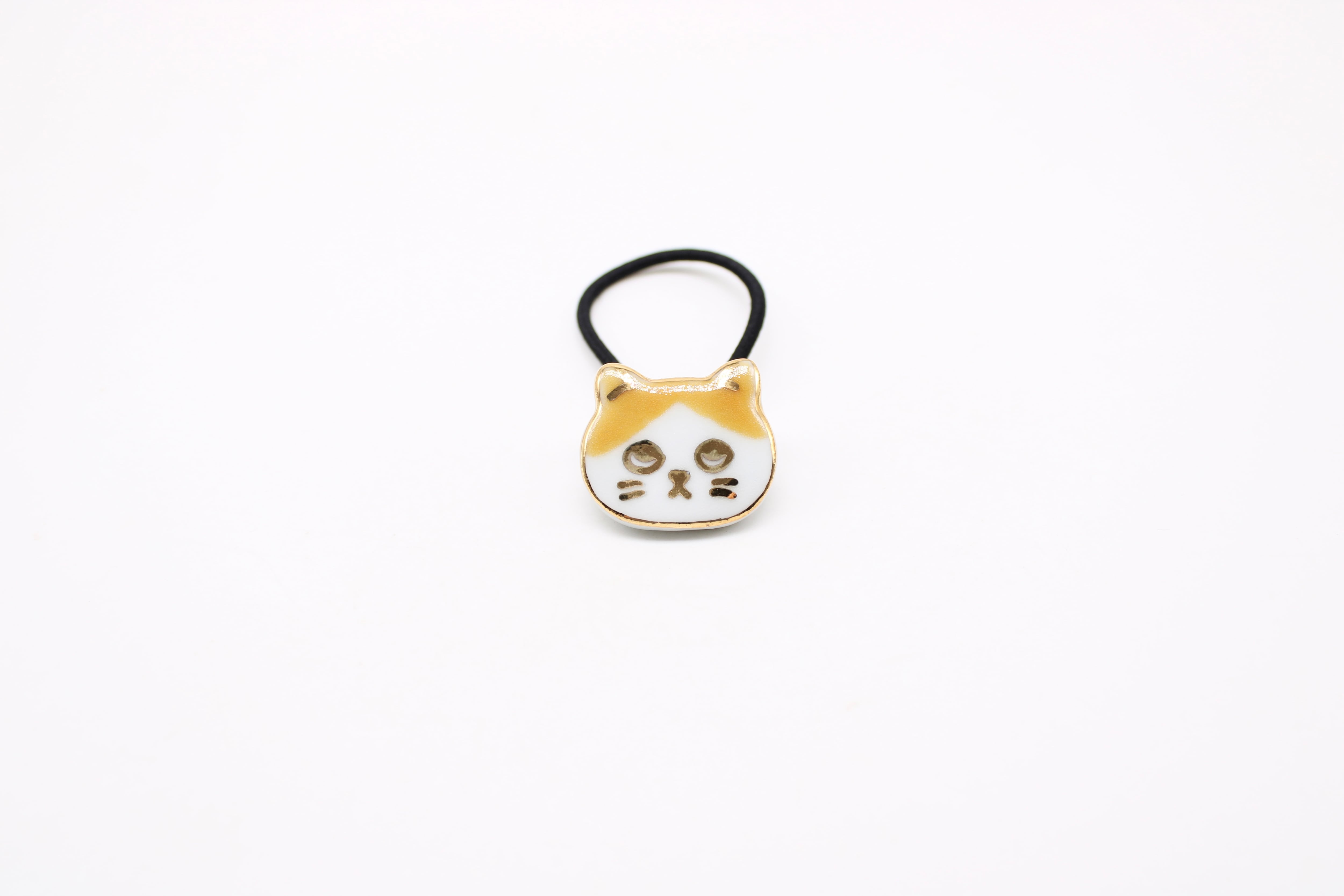 No.235❤猫 シャボン玉❤ヘアゴム ブローチ 有田焼ブローチ ねこ 4 | 有田焼アクセサリー・陶器アクセサリー