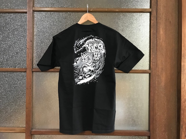 KICKS/HI "NATIVES ARE RESTLESS" TEE (BLACK)