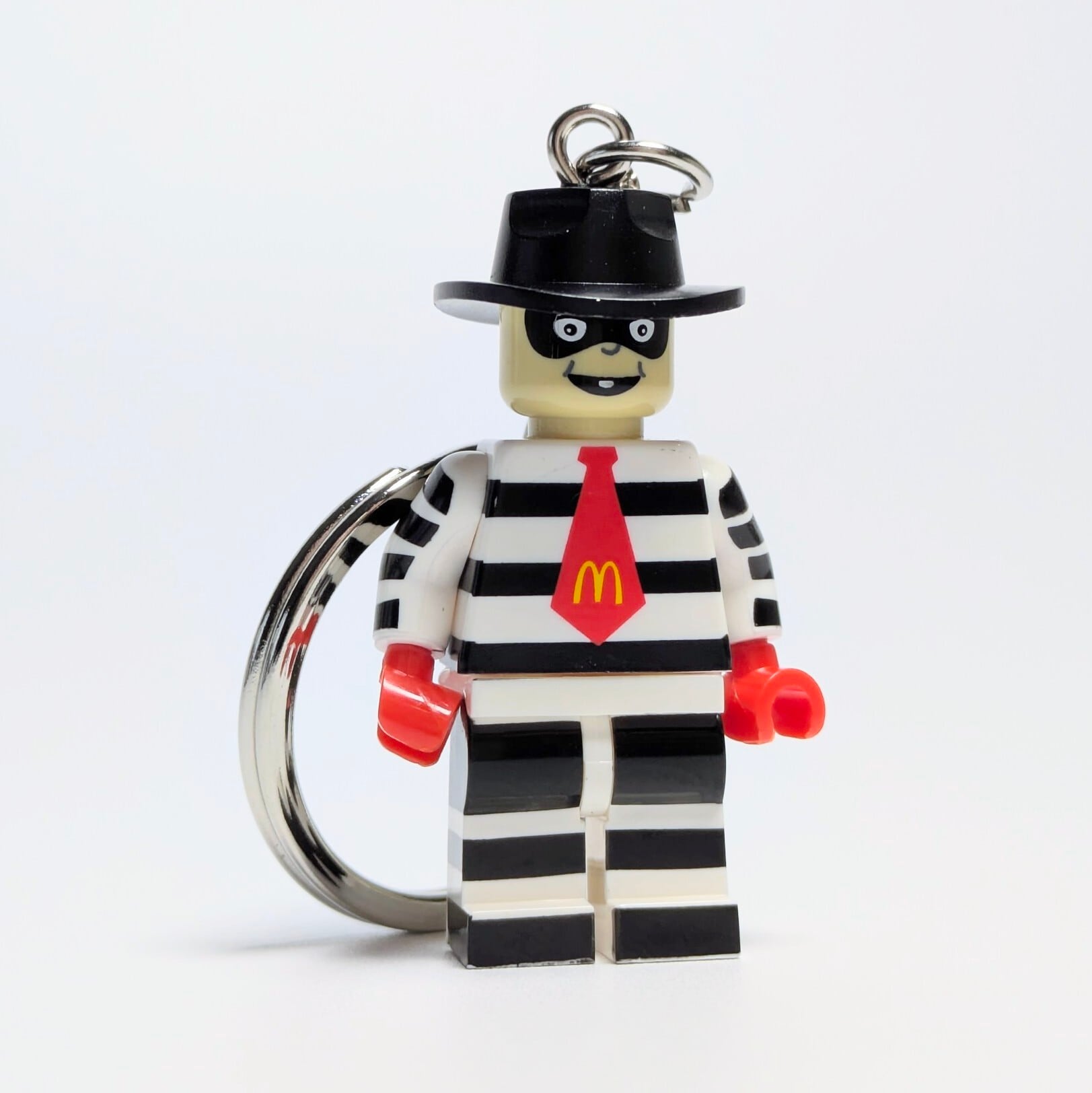 ★ブロックフィギュアキーホルダー★【 McDonald's ( マクドナルド ) 】 the Hamburglar ( ハンバーグラー ) 　〚アメリカン雑貨 アメトイ〛