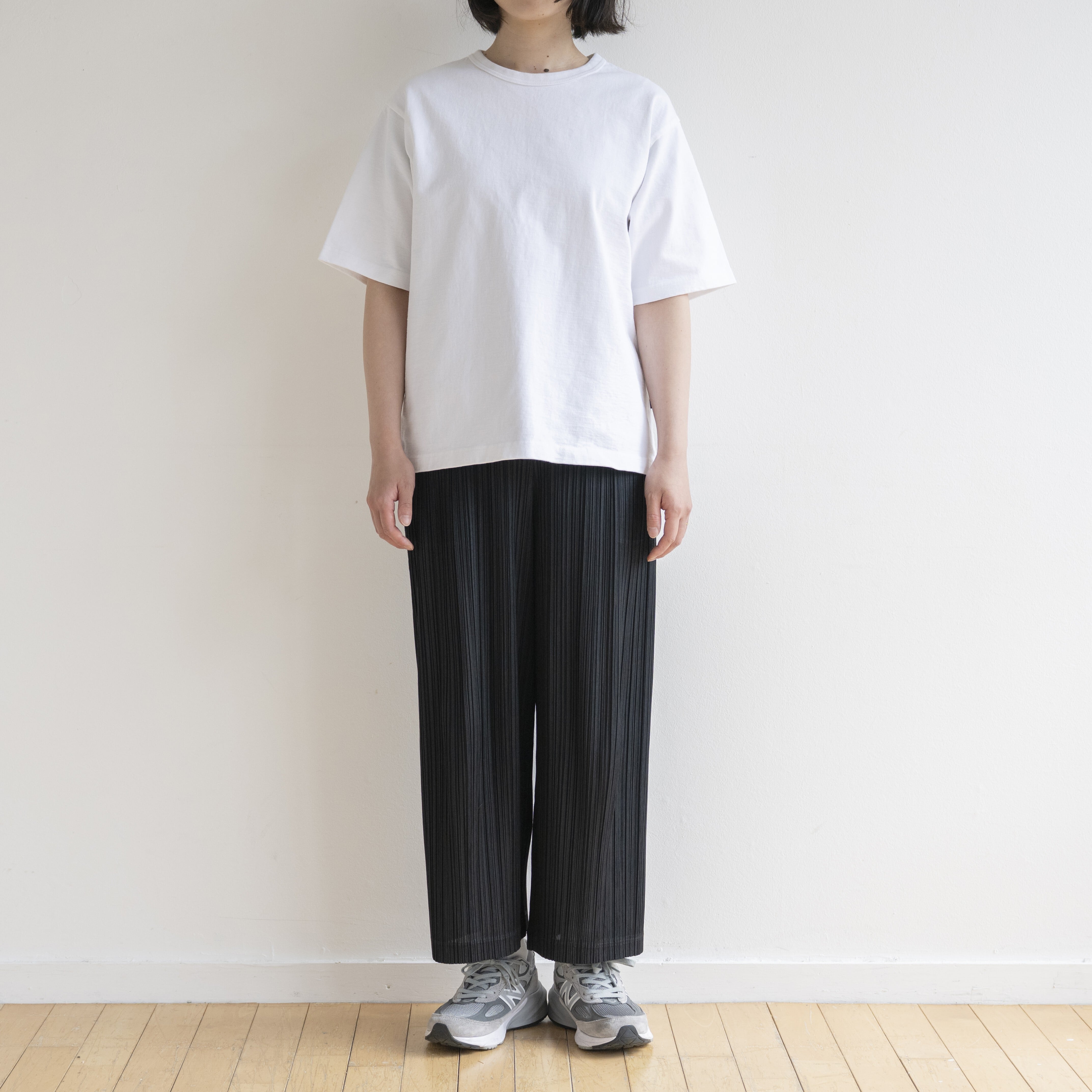 製品洗いをかけた吊り編みTシャツ | LOCAL FABRIC