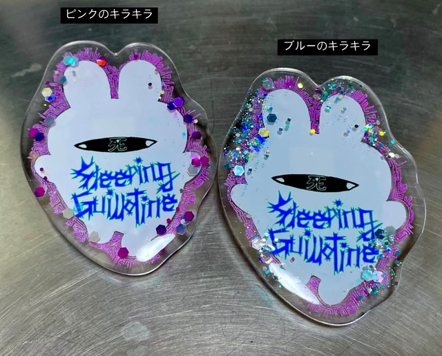 ギロチンさんアクリルバッチ