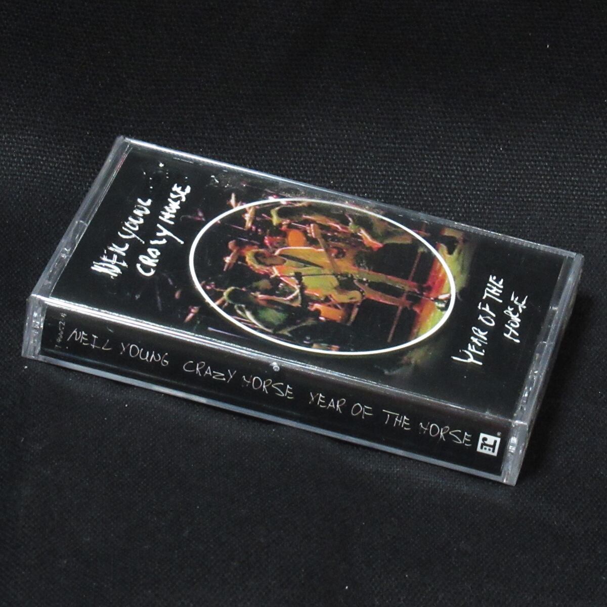 ROCK　YOUNG　HORSE　TAPE】　CRAZY　CASSETTE　YEAR　OF　HORSE【NEW　THE　ECHOES　ニール・ヤング　NEIL