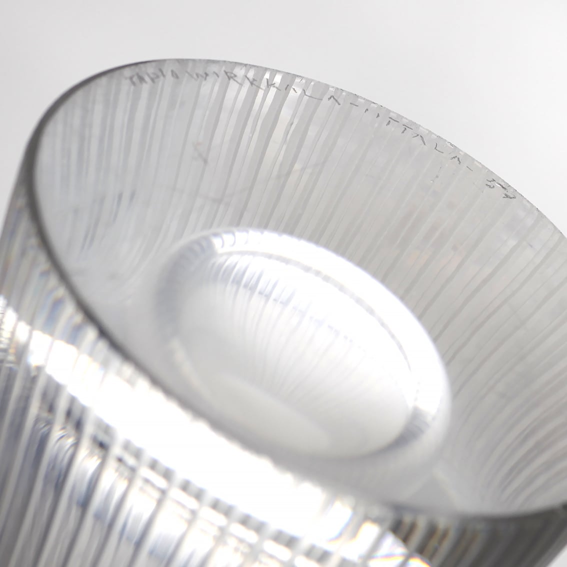 iittala イッタラ Tapio Wirkkala タピオ・ヴィルカラ ガラスの花瓶