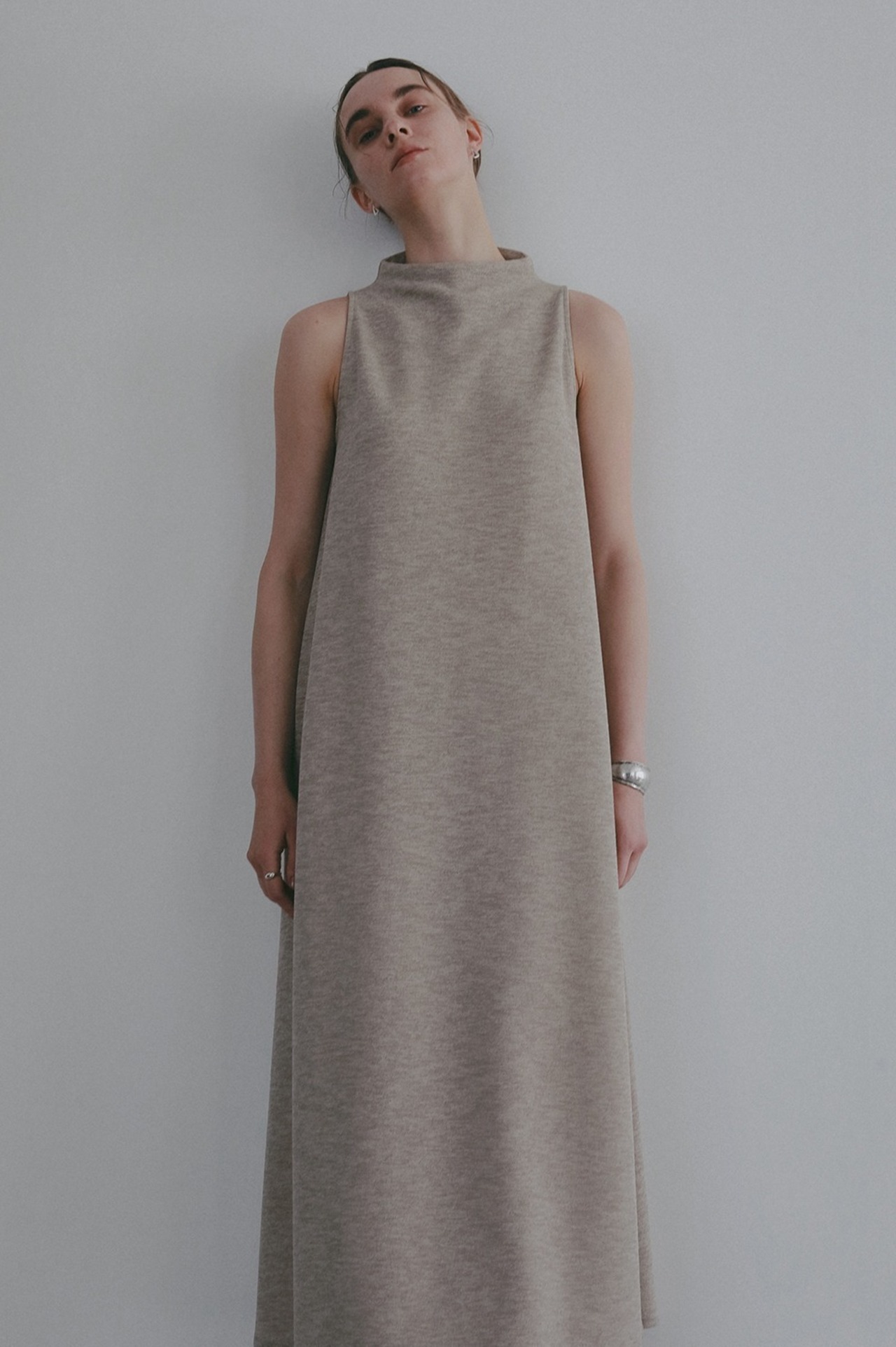 MANOF AMERICAN  SLEEVE MININAL ONE PIECE 3色展開