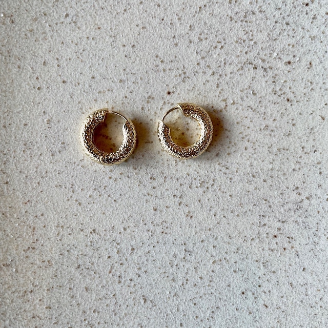 chic hoop pierce／gold