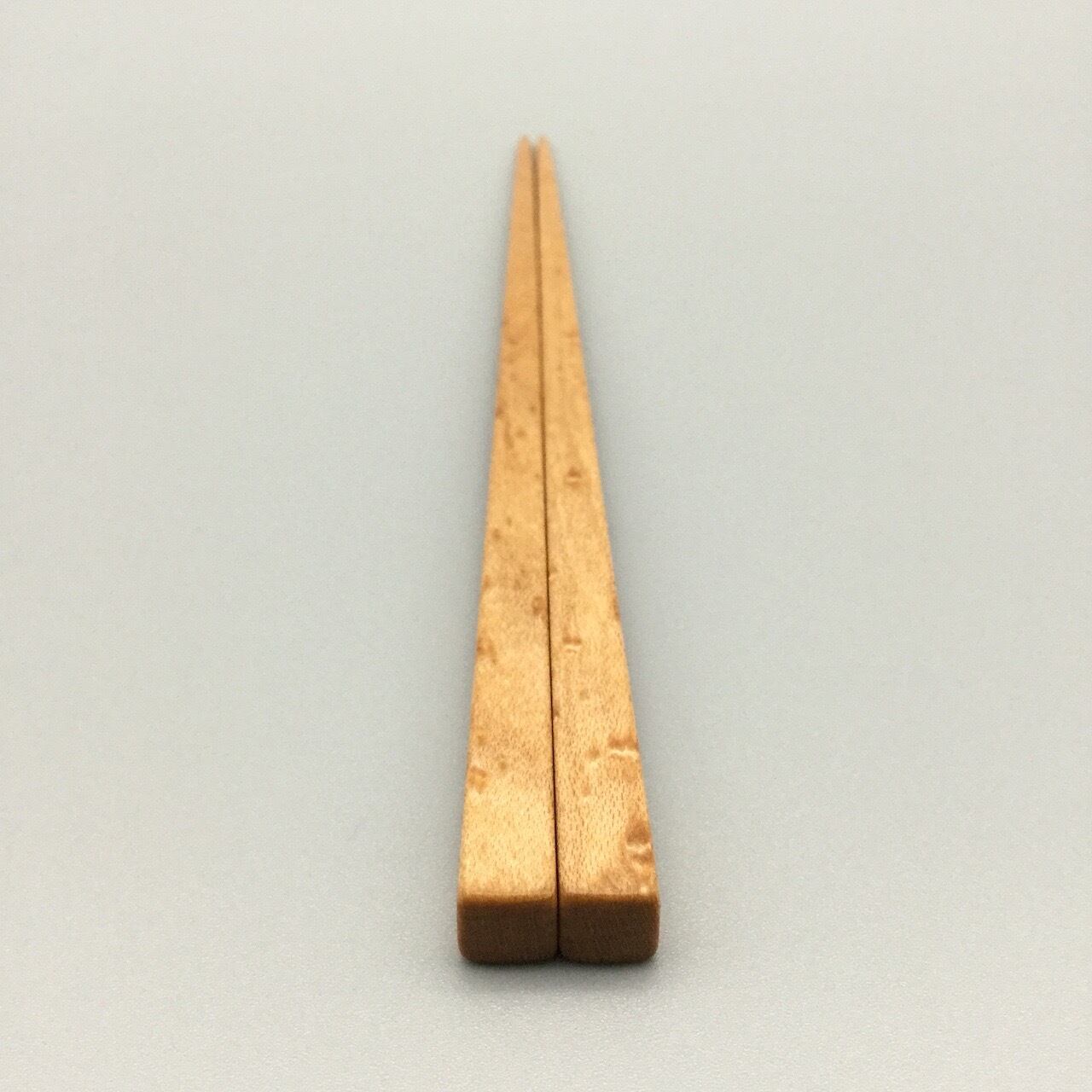 ちいさなお箸。バーズアイメープル S 18cm | uchida asami