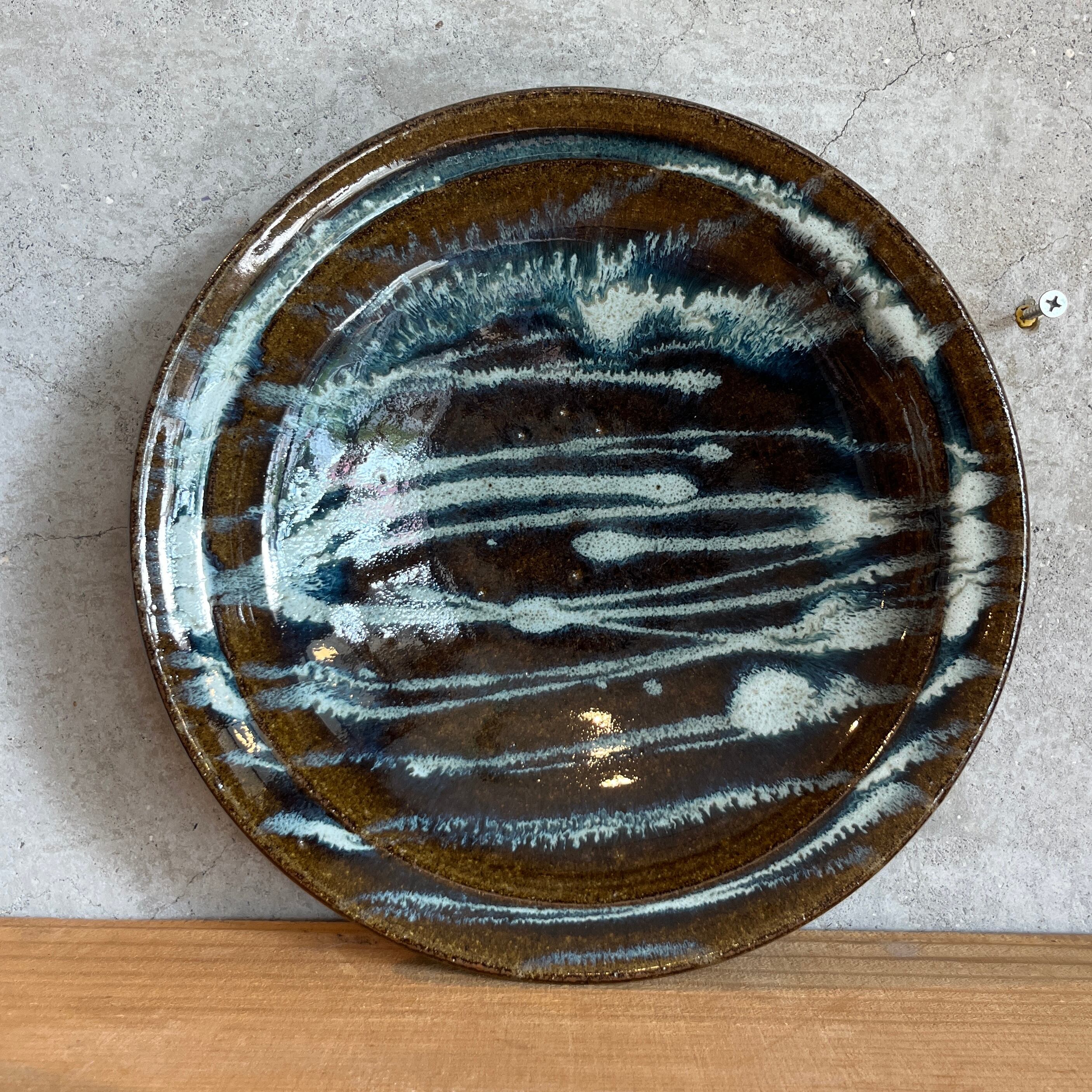 焼物(詳細不明) 刷毛目7寸浅鉢【大原拓也】 | うつわ四季 オンラインショップ