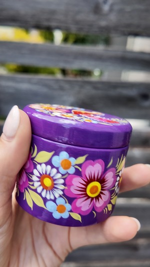 ペトリキウカ塗り　木製小物入れ・ジュエリーボックス（ティモシェンコ作）ウクライナ製