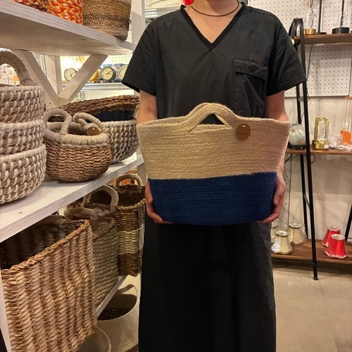 Bangladesh Jute two tone oval basket Blue　バングラディッシュ　ジュートツートーンバスケット　オーバル　ブルー　L　収納　カゴ　ラウンド　小物入れ