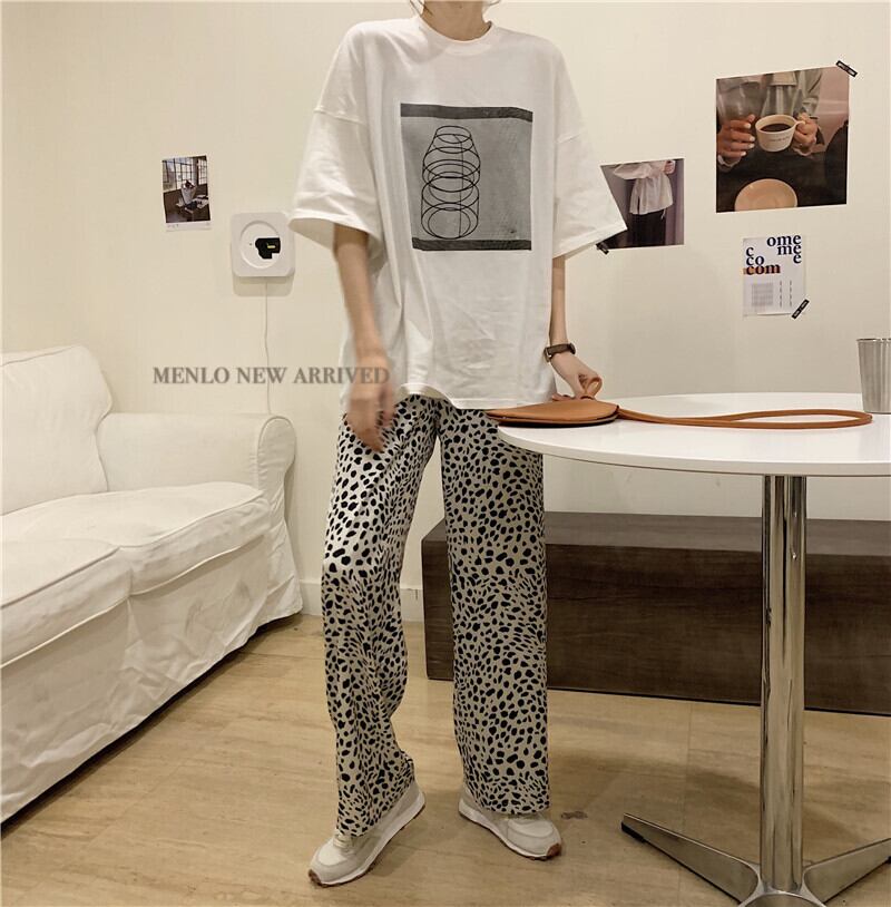 送料無料 こなれたリラックスコーデ 2点セット セットアップ モノトーン 半袖 Tシャツ ヒョウ柄 レオパード フレア ワイド パンツ Lamitte Deco トレンド 韓国ファッション ショップ Base店