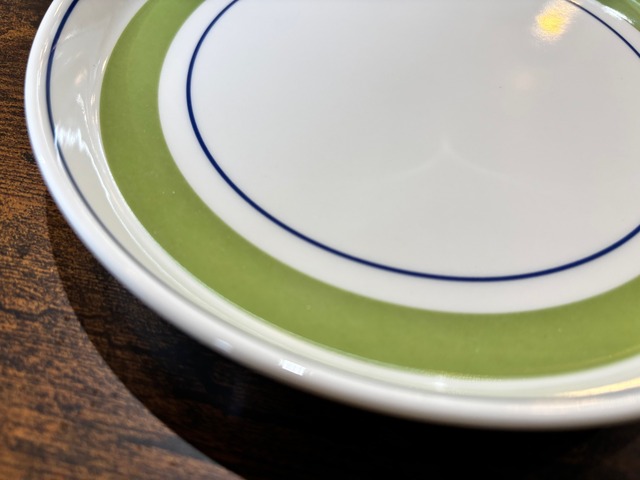 ｱﾗﾋﾞｱARABIA ｸﾛｯｶｽ ﾌﾟﾚｰﾄ 19cm ｸﾞﾘｰﾝ  [カラー: グリーン]