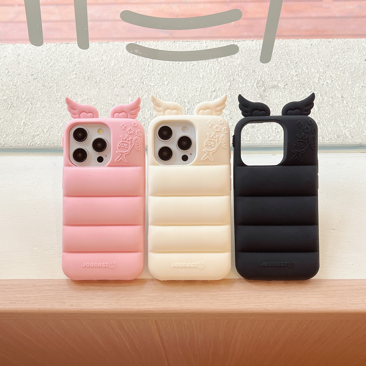 天使の羽 シリコン iPhone 17 16 15 14 13 ケース 可愛い スマホカバー 