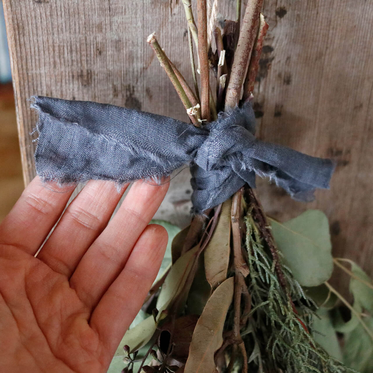 1点もの 丈約50cm 】4種のユーカリのグリーンスワッグ ＊ ドライ