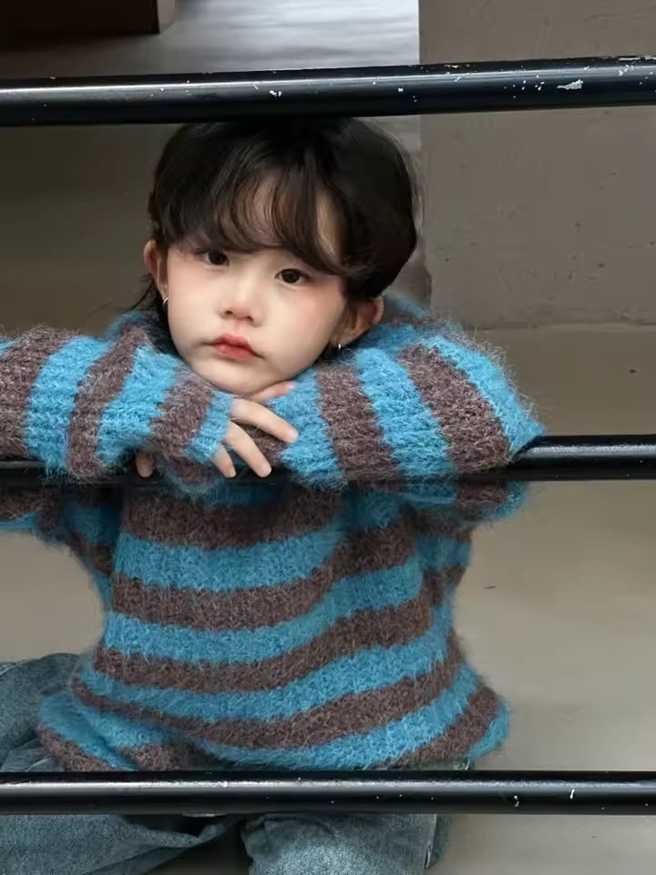 ボーダーニットトップス