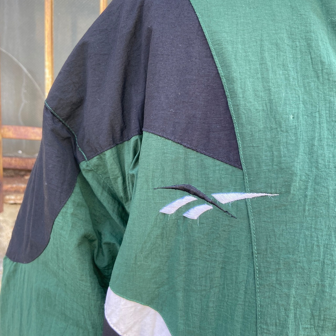 90年代 Reebok リーボック カレッジチーム 刺? 中綿ナイロンジャケット 