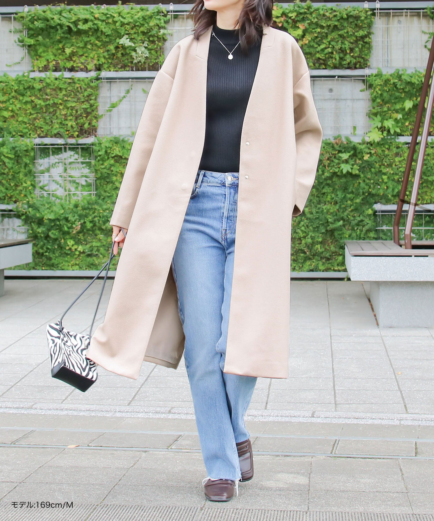 ベンツ入りノーカラーコート | SocialGIRL（ソーシャルガール公式）