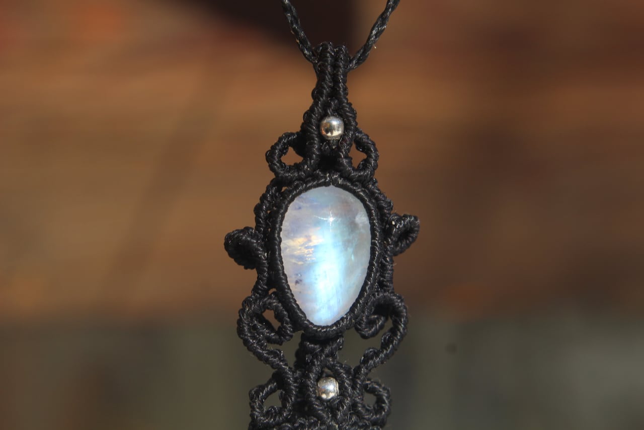 Multi color labradorite & Rainbow moonstone micro macrame pendant
