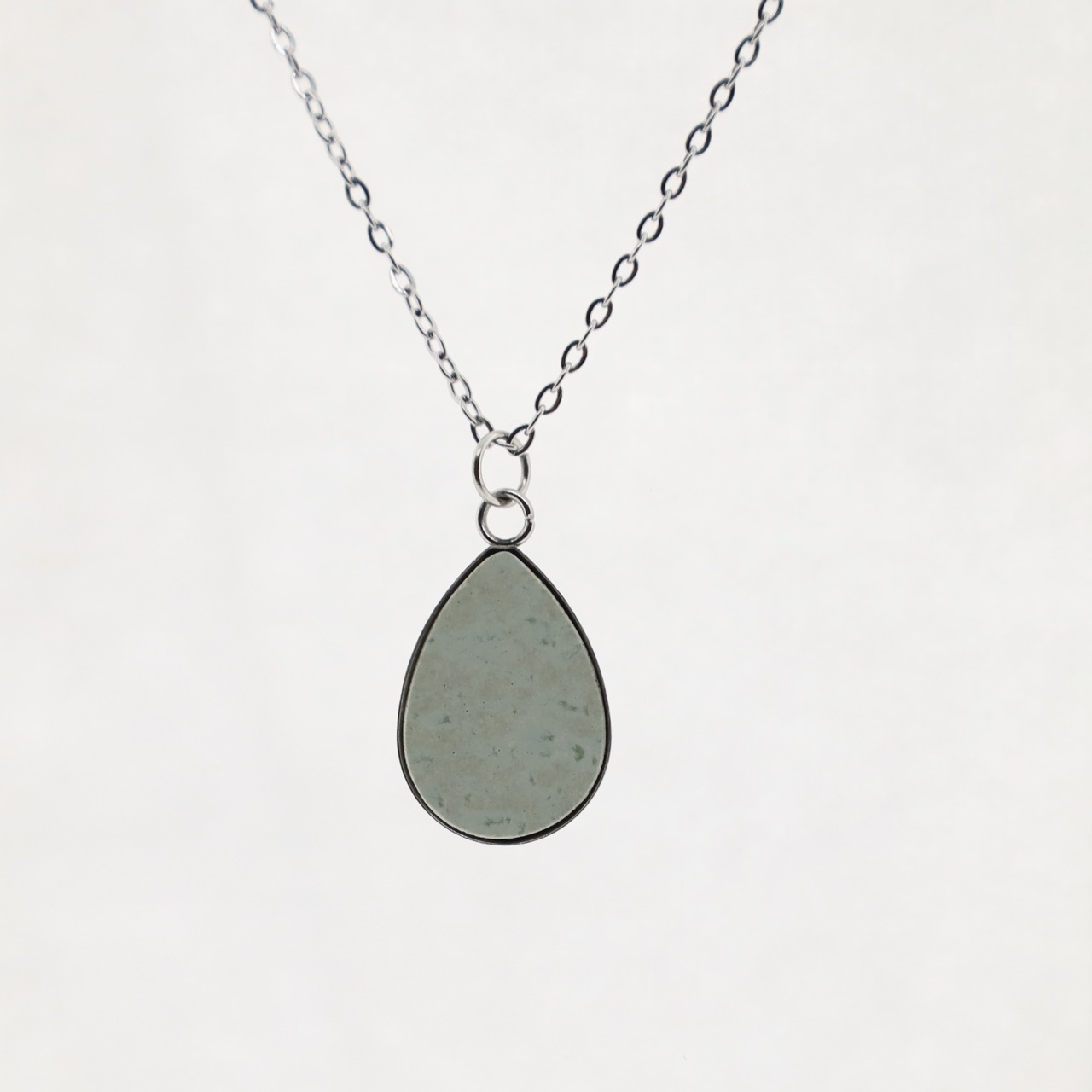 Framed Necklase39