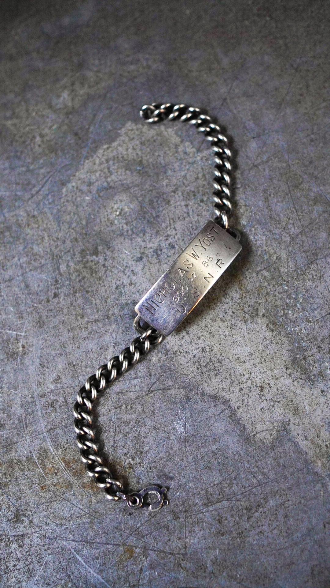 1940s】U.S.N.R. WWII ID ブレスレット 《シルバー925 アメリカ 1940s】U.S.N.R. WWII ID ブレスレット 《シルバー925 アメリカ