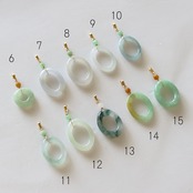 キュートなお守りに！ K18 ペンダント トップ 環飾翠シリーズ  A貨翡翠 jd_pt1006