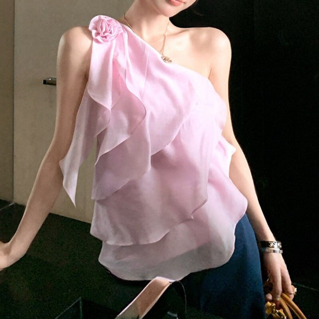 Frill one shoulder tops　B1100