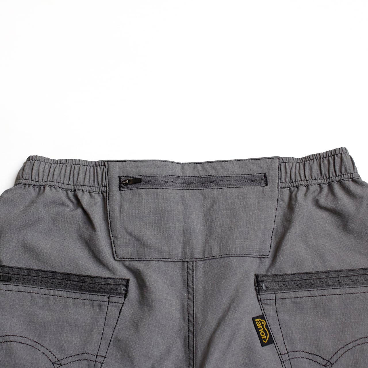 ranor（ラナー）STITCHWORK MIDDLE SHORTS - GRAY メンズレディース