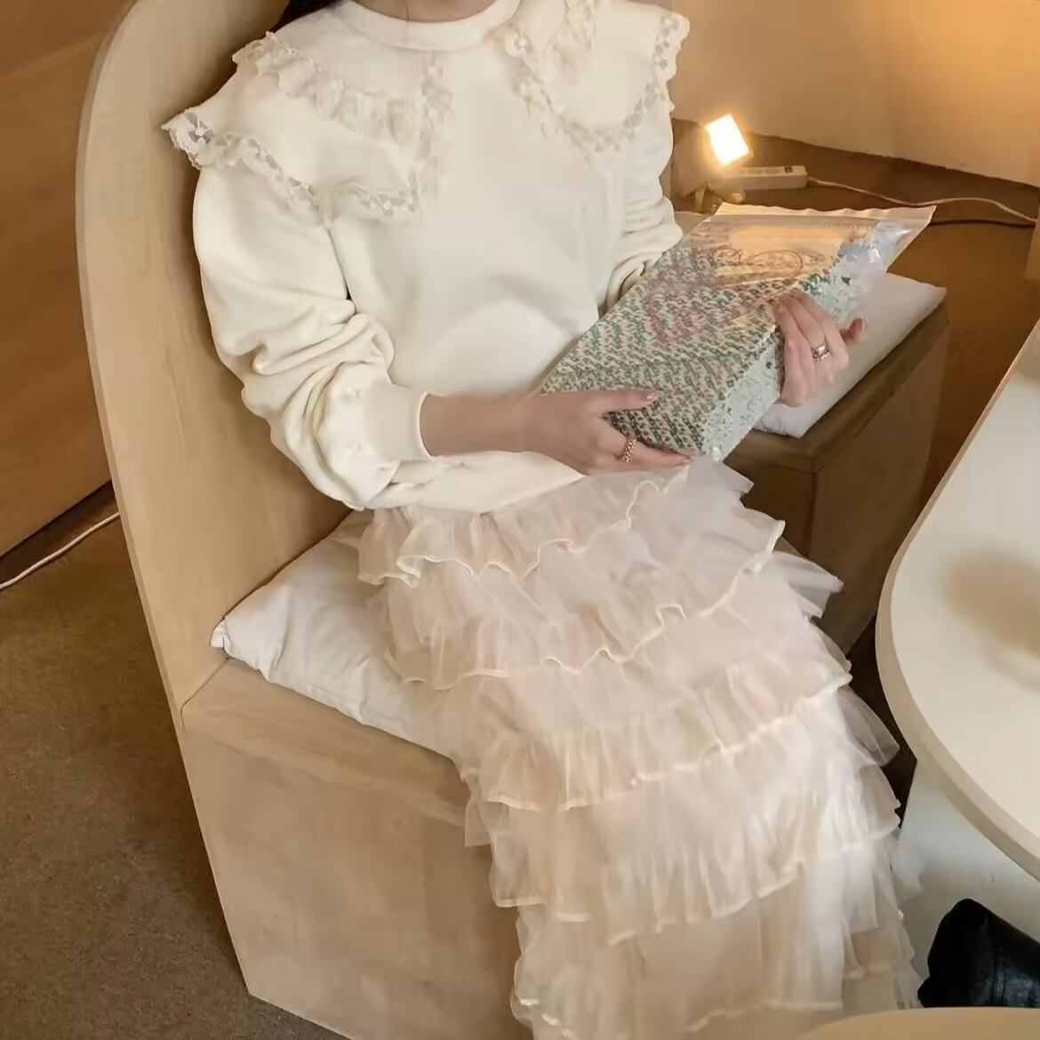 フリルビッグカラースウェット