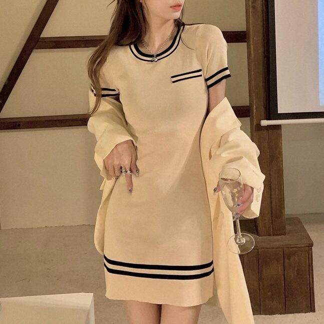 配色ミニニットワンピースml21 Maison De Lyla 配色ミニニットワンピースml21 Maison De Lyla